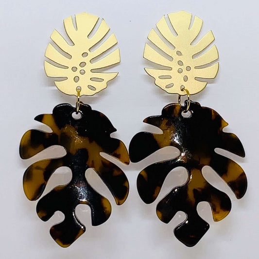 Golden & Tortoiseshell Monstera Drop Earrings - DaisyBloom